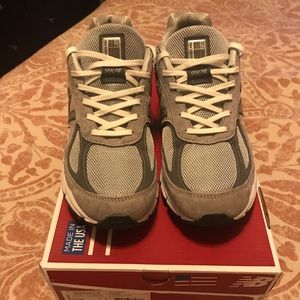 New Balance 990v4 size 11.5